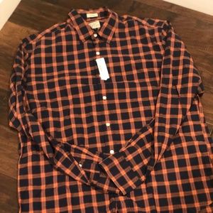 Men’s Jcrew button down shirt